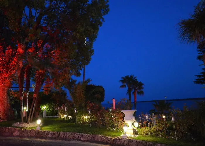 White House Cannes - Luxury Villa Rental
